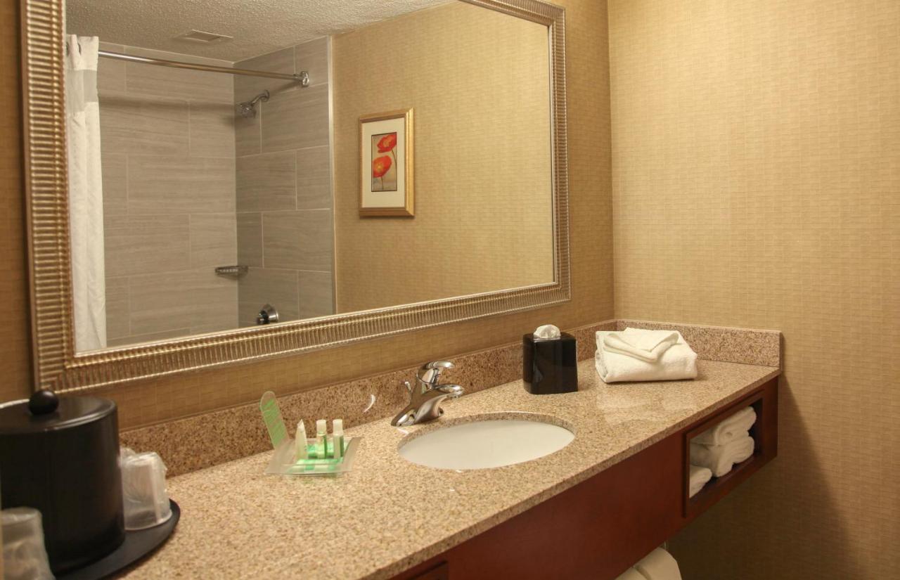 Holiday Inn Dayton/Fairborn I-675 By Ihg Εξωτερικό φωτογραφία
